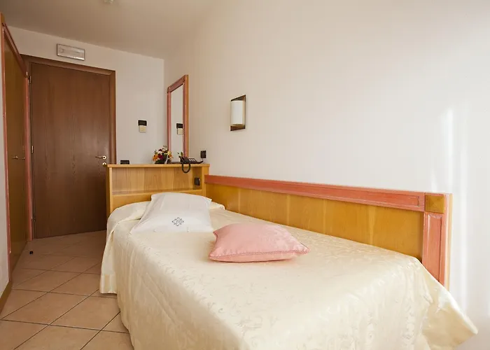 Ambra Hotel 3*
