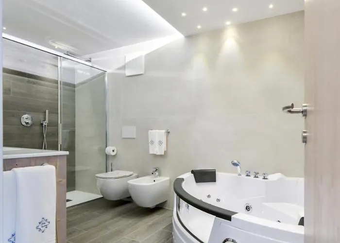 Ambra Hotel 3*